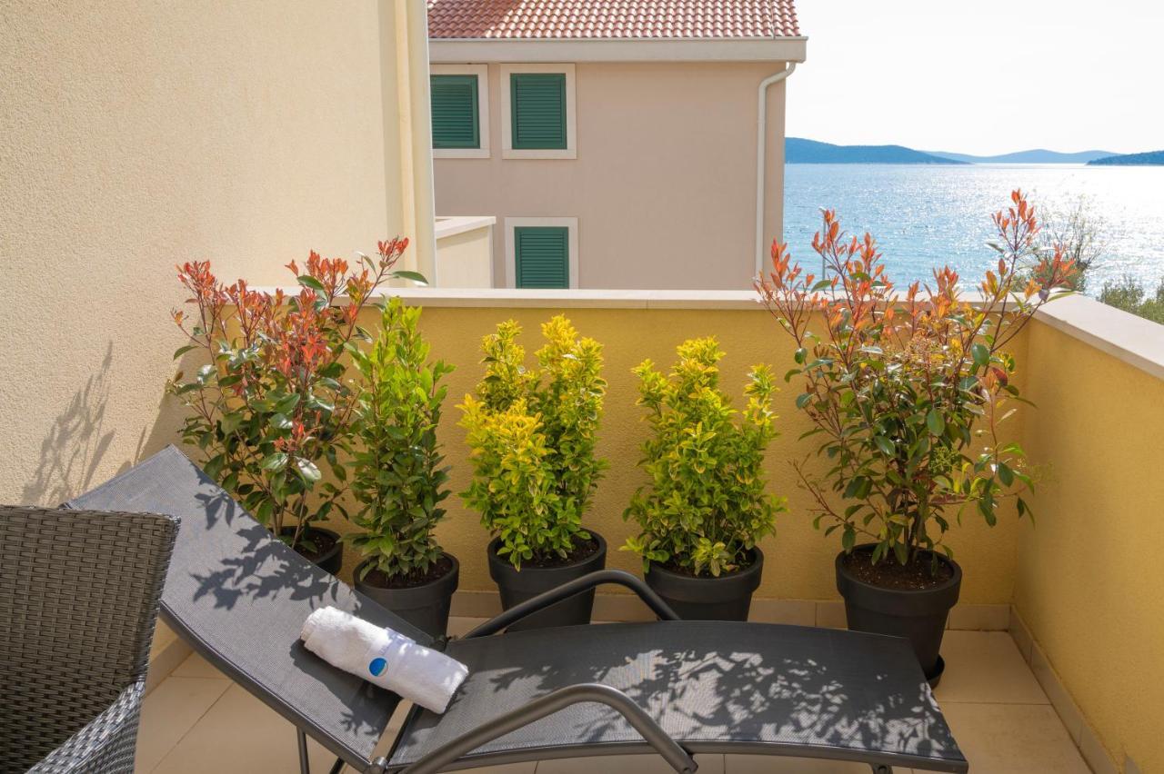 Beach Apartments Marijana Водице Екстер'єр фото