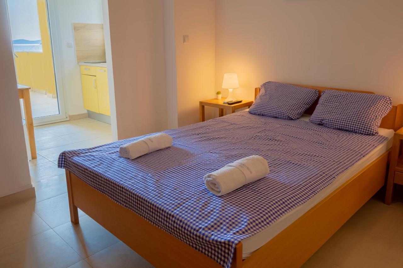 Beach Apartments Marijana Водице Екстер'єр фото